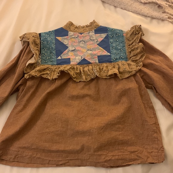 **SOLD** Honeybea - Big Ruffle Blouse in Twine - Picture 6 of 6